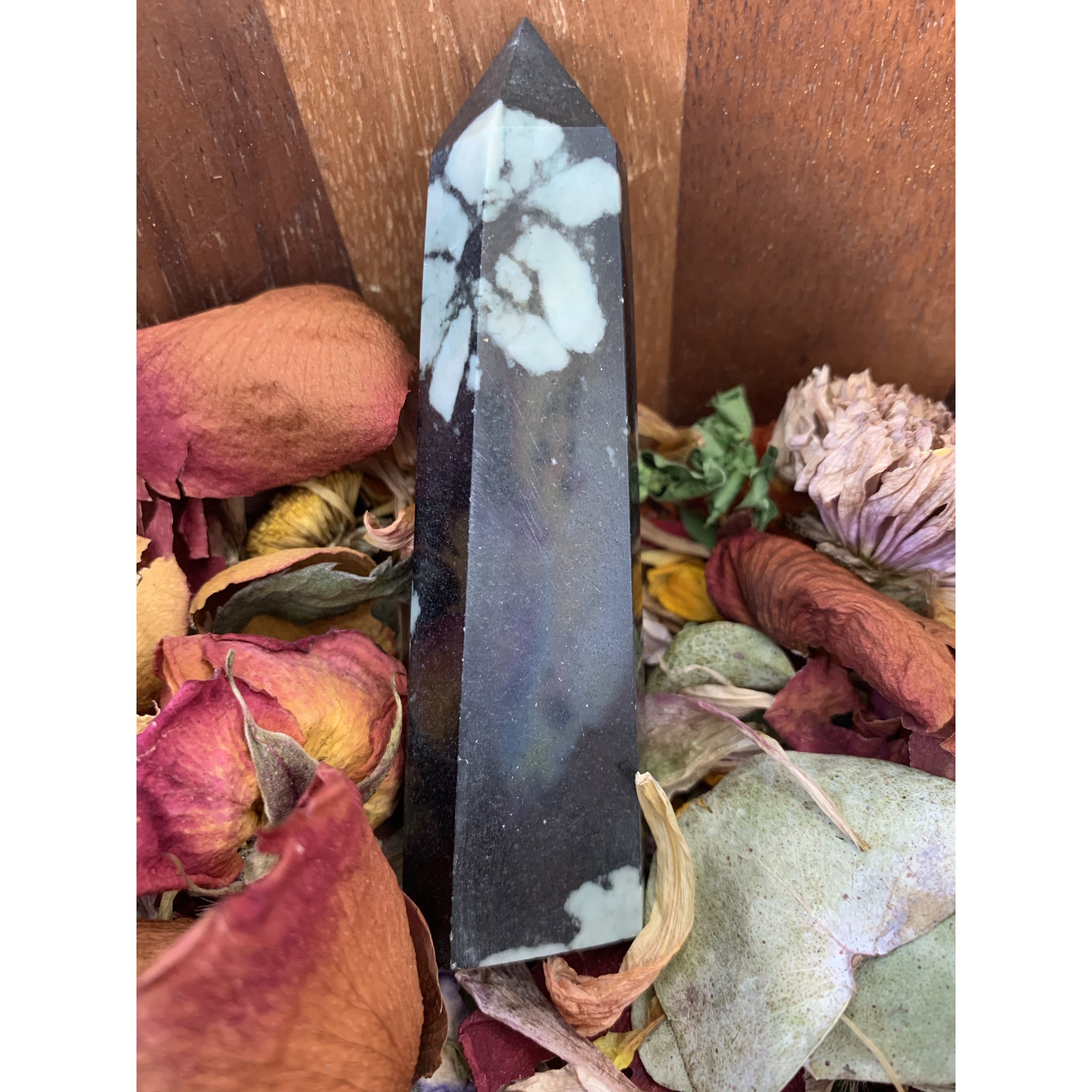 Peony Stone or Chrysanthemum Tower