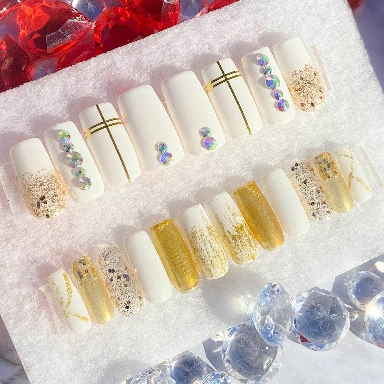 Legacy | White Nails | Gold Nails | Press on Nails | Full Nail Set | Medium Square Nails | Fake Nails | READY TO SHIP – miiriya Legacy | White Nails | Gold Nails | Press on Nails | Full Nail Set | Medium Square Nails | Fake Nails | READY TO SHIP – miiriya