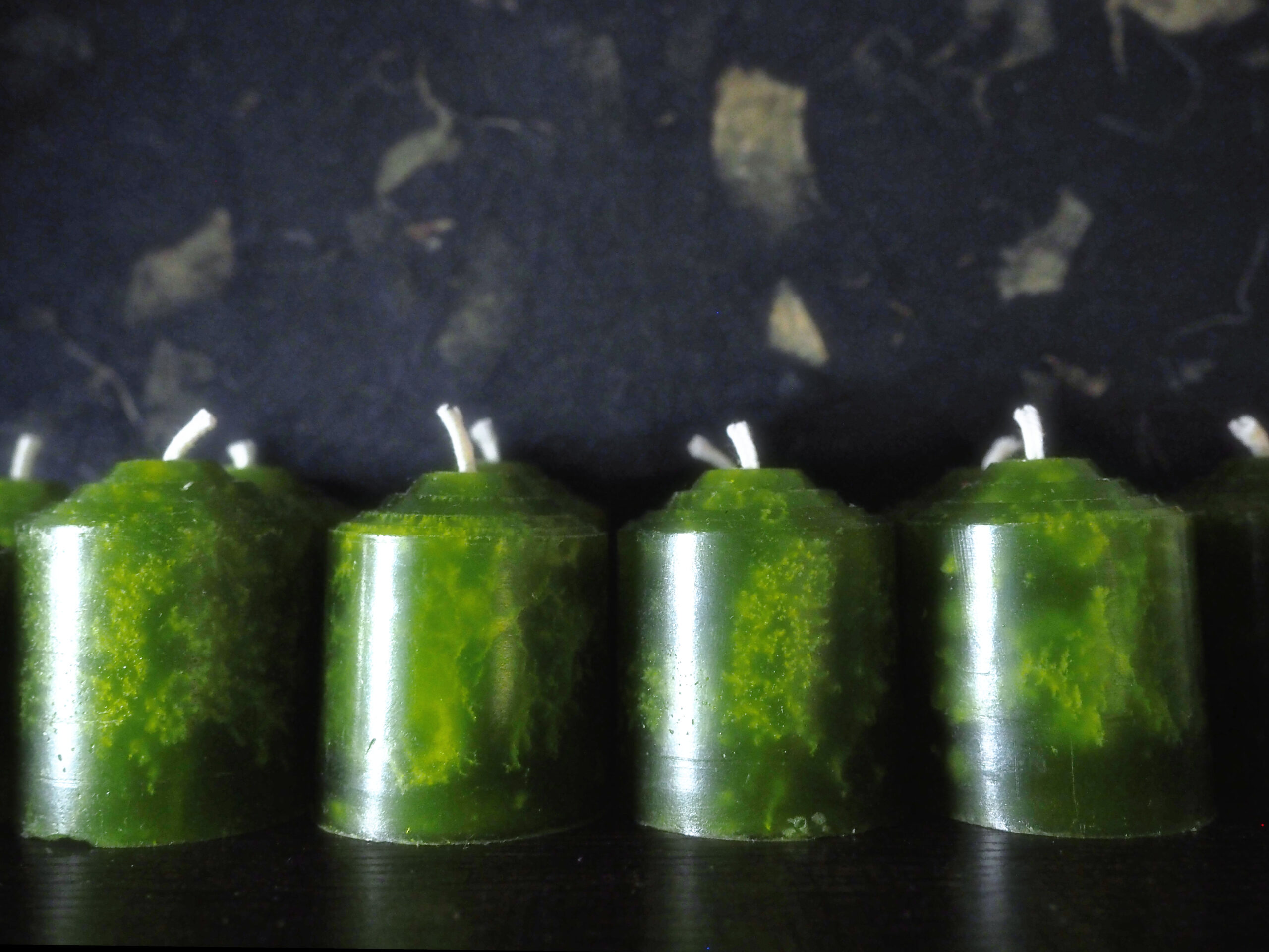 Ylang Ylang and Camphor Votive Candles miiriya