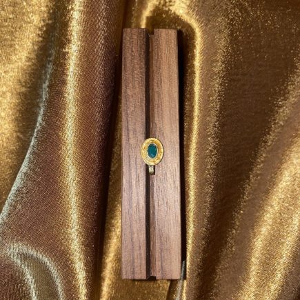 Dainty Cute Green Oval Nose Cuff Piercing