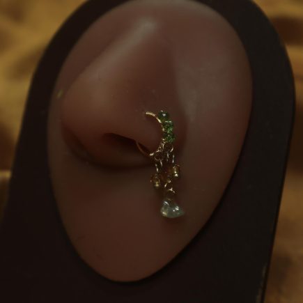 Elegant Wire Nose Hoop Green Gems
