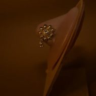 Kourtney Big Bold Faux Nose Clip-on