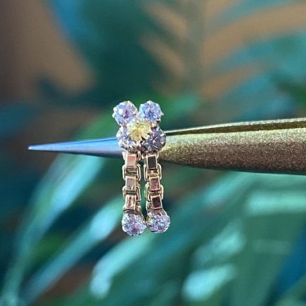 Four Jazmine Gem Yellow Middle Dangle Nose Stud