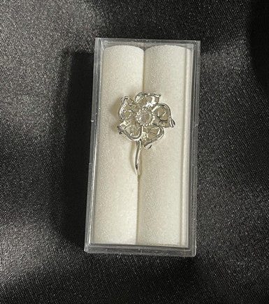 Gigi Faux Nose Clip-On