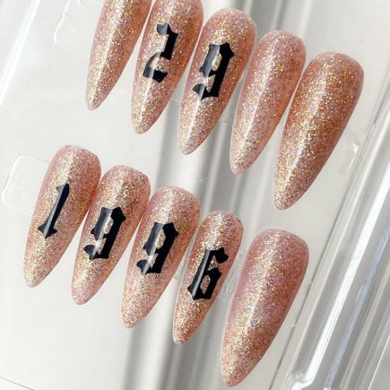 Birthday  Lady | Custom Press-on Nail set