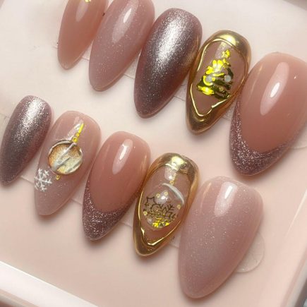 Snowflake Éclat | Christmas| Pre-Design Press-on Nail set