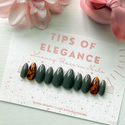 Koa | Pre-Design Custom Press-on Nail Set