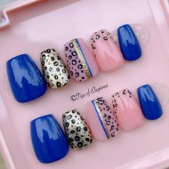 Beautiful Woman | Pre-Designed Custom Press-on Nail Set