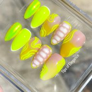 Neon Royale | Pre-Designed Custom Press-on Nail set