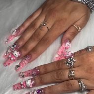 Spunky Nailz, Nail Tech