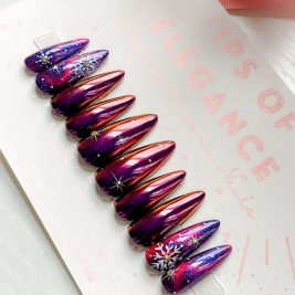 Aurora Borealis | Christmas | Pre-Designed Press-on Nails