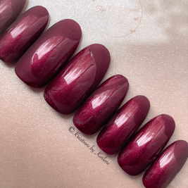 Moriah | Handmade  Press-on Nail Set