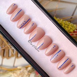 In Line | Pre-Design Custom Press-on Nail Set