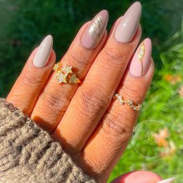 Elegance & Charm | Handmade Press-on Nail Set