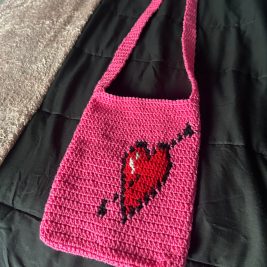 Broken hearted crochet bag