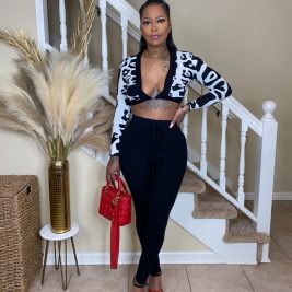 Black and White Set