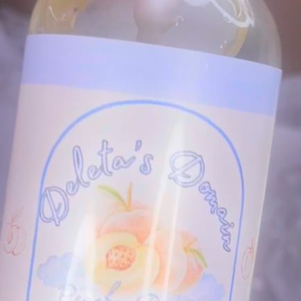 Peachy Dreams Body Essence