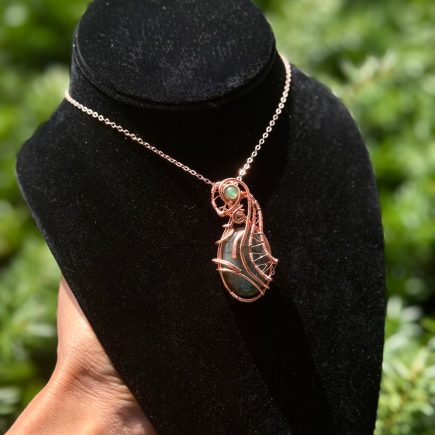 Labradorite ft. Green aventurine