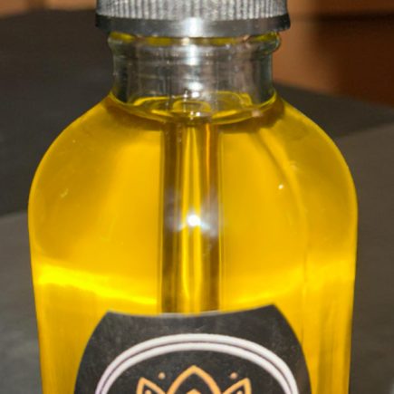 Lillie’s Rich Root Hair Oil