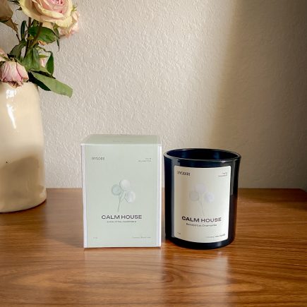 Calm House (Eucalyptus Chamomile)Scented Coconut wax Candle, 7oz