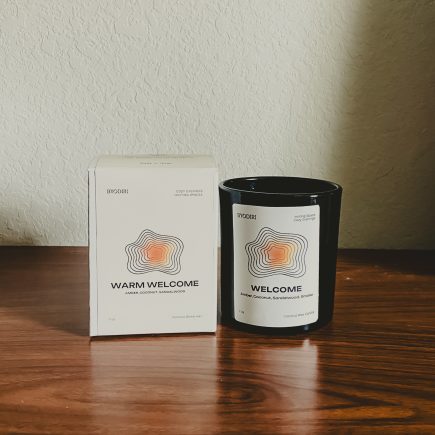 Welcome (coconut amber) Scented Coconut Wax Candle, 7oz