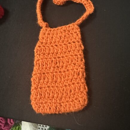 Over the neck vape holder/cellphone holder