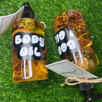 Body oil (Herbal infused)