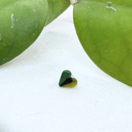 Jamaican heart (micro/sisterloc bead)