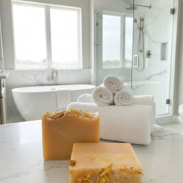 🌼✨ Calendula Glow Bar