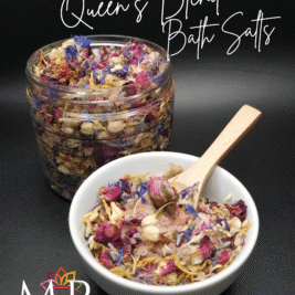 Queen’s Blend Botanical Bath Salts