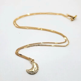 Crescent moon chain necklace