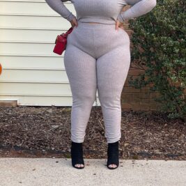 Body-ody Ruffle Sleeve Set