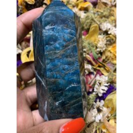 Focus & Clarity Towers - Apatite Obelisks