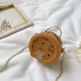 𝑀𝑜𝑚 𝑃𝑎𝑠ℎ𝑖𝑜𝑛 𝐵𝑎𝑔