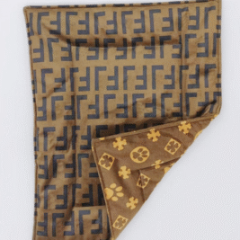 𝐿𝑢𝑥𝑢𝑟𝑦 𝐵𝑙𝑎𝑛𝑘𝑒𝑡𝑠