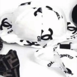 𝐷𝑎𝑝𝑝𝑒𝑟 𝑆𝑒𝑡