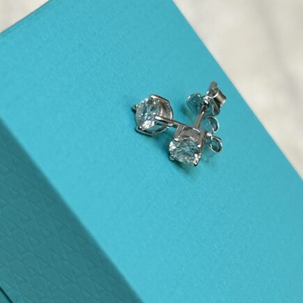 1/2ct Moissanite Earring
