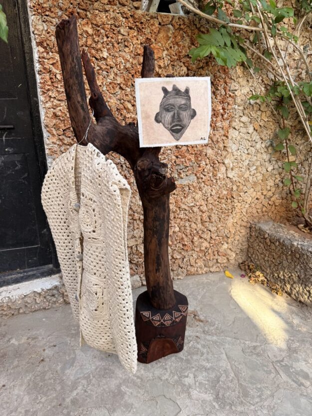 AFRICAN MASK. CANVAS PAINTING