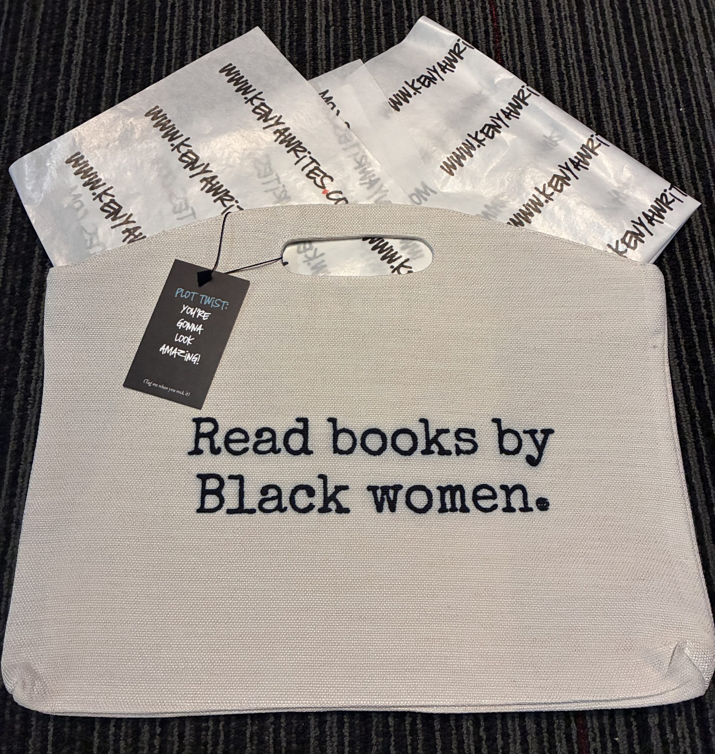 “Read books by Black women” linen tote bag