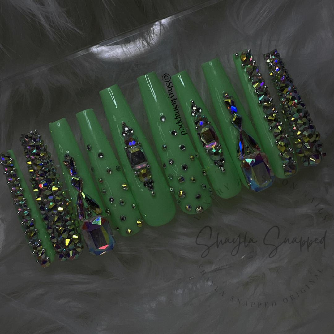 Diamonds Dancing - Nail Press-ons, (Uncategorized)