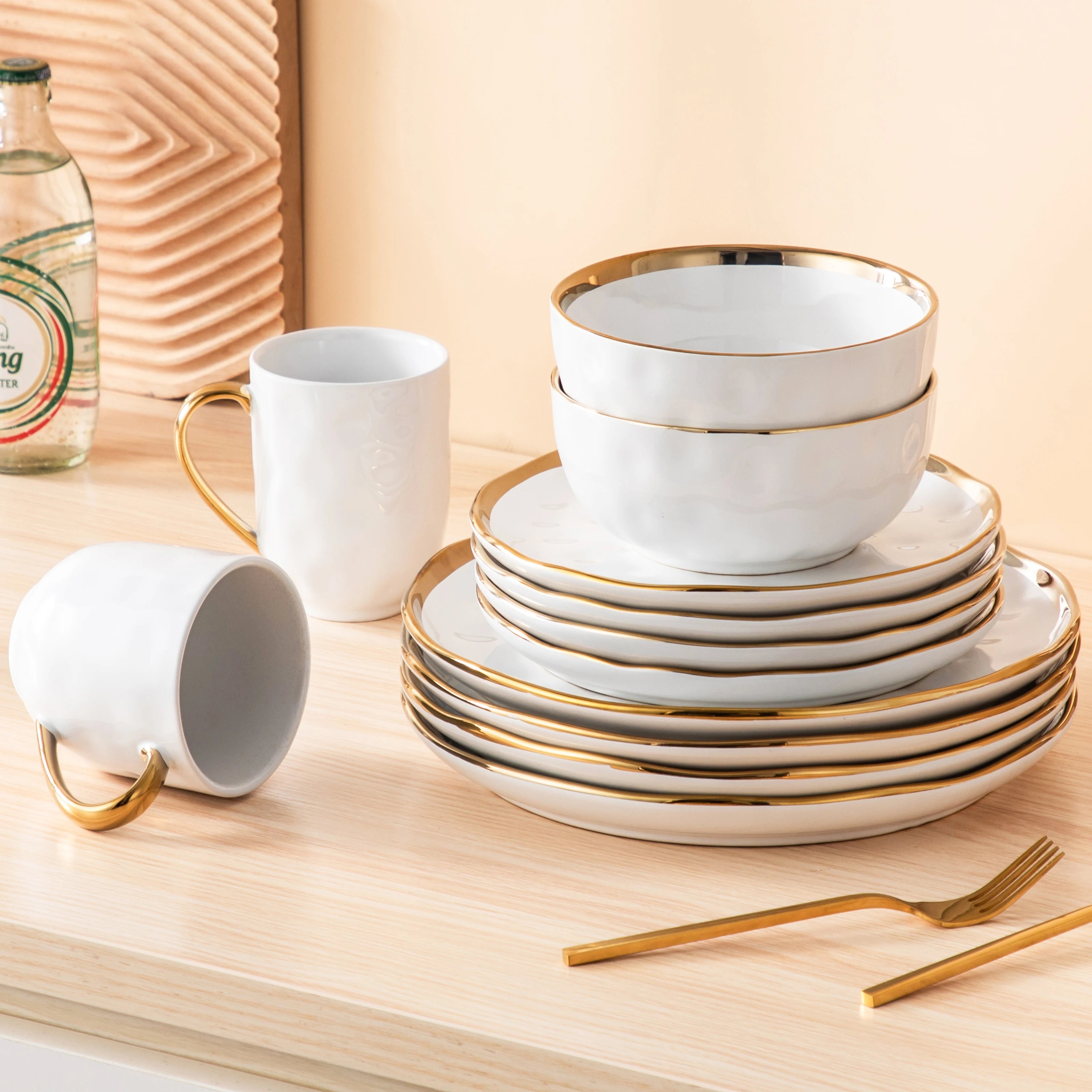 LOVECASA Gold Trim Hammered Dinnerware - Dishware, Kitchen, Essentials, Kitchen Utensils - dinnerware, dishes, featured home essentials, home goods, kitchen, plates, tableware